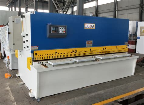 sheet metal shearing machine safety